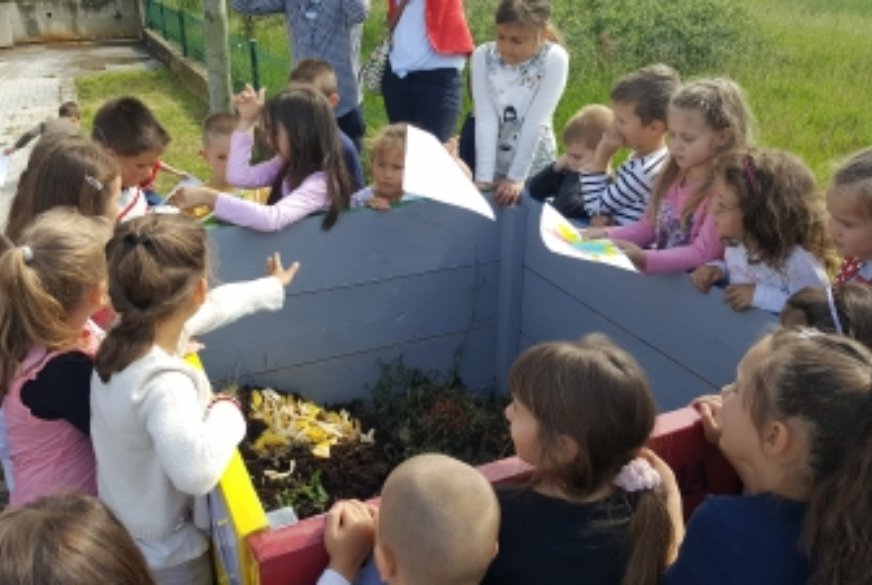 PROJEKT LAG-a – mališani iz vrtića proizvode humus!