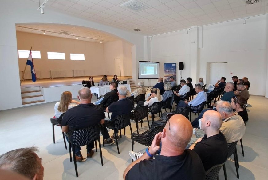 U Zagvozdu održana redovna izborna sjednica Skupštine LAG-a “Adrion”