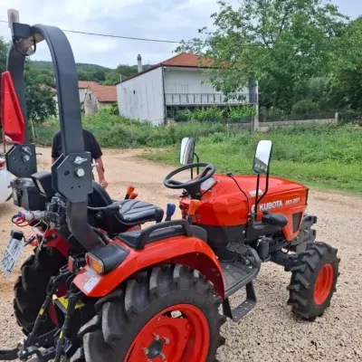 Traktor 1 1024x7682